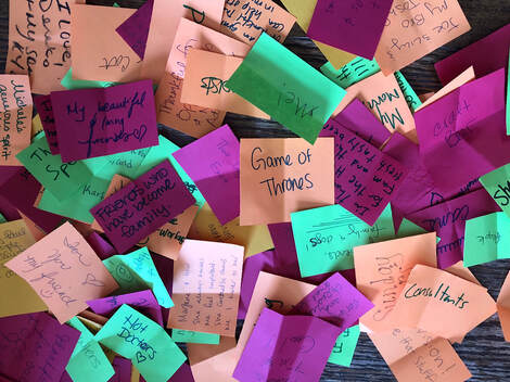 photo of handwritten notes of what people are thankful for